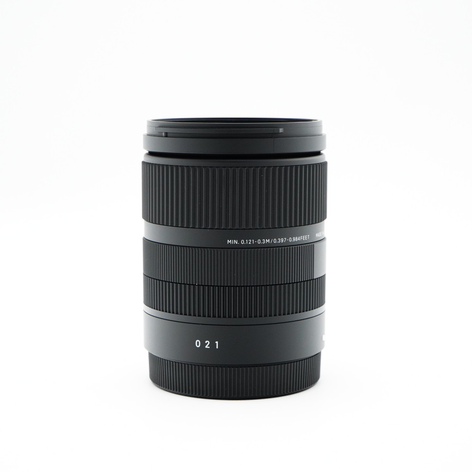 Sigma 18-50mm f/2.8 DC DN Sony E  (like new)