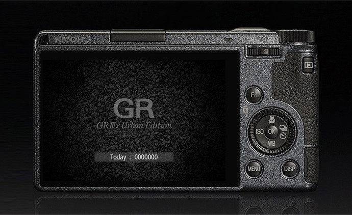 Фотоаппарат Ricoh GR IIIx Urban Edition