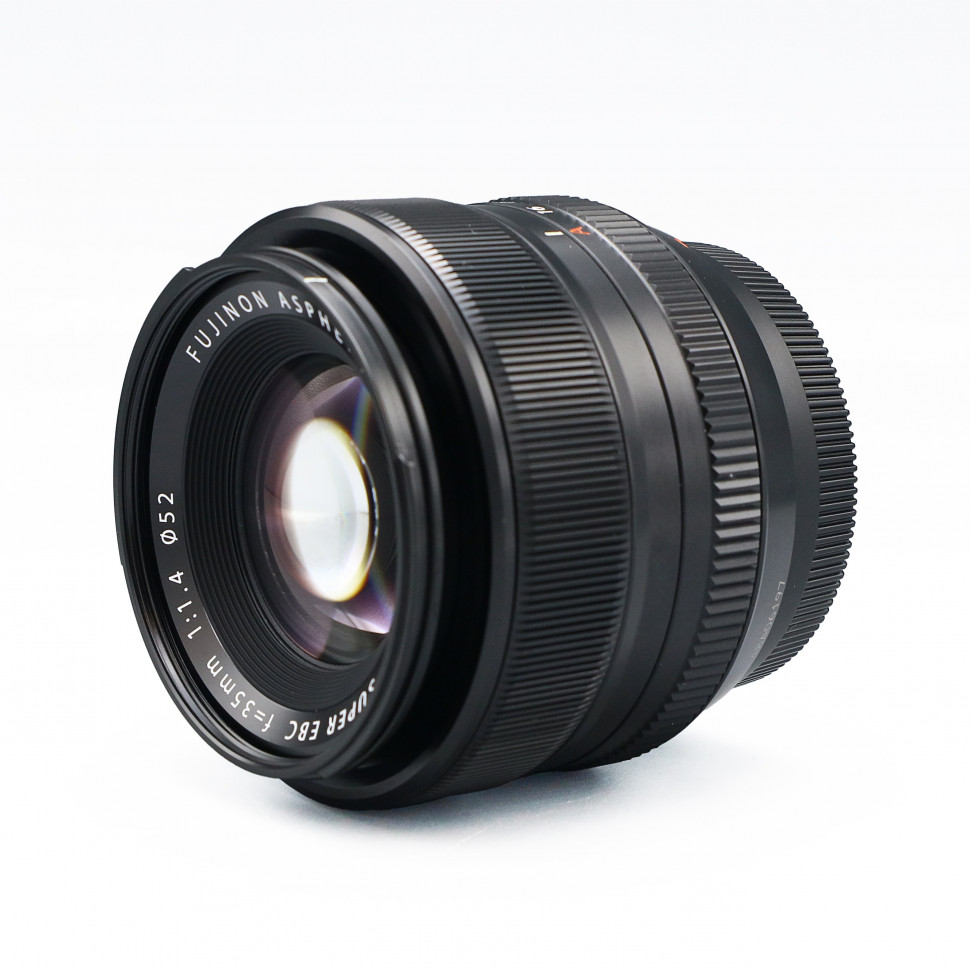Fujifilm XF 35mm f/1.4 R (состояние 4)