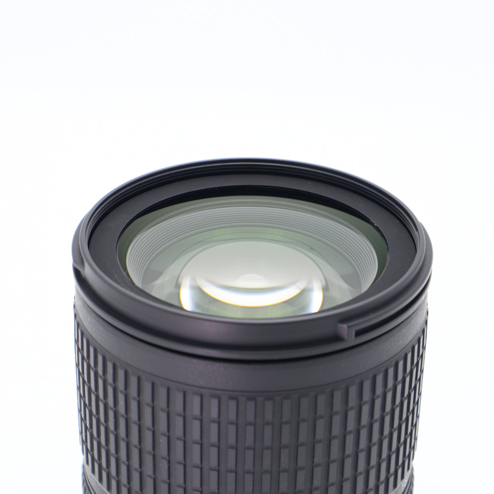 Nikkor AF-S 18-135mm f/3.5-5.6 G ED (состояние 5-)