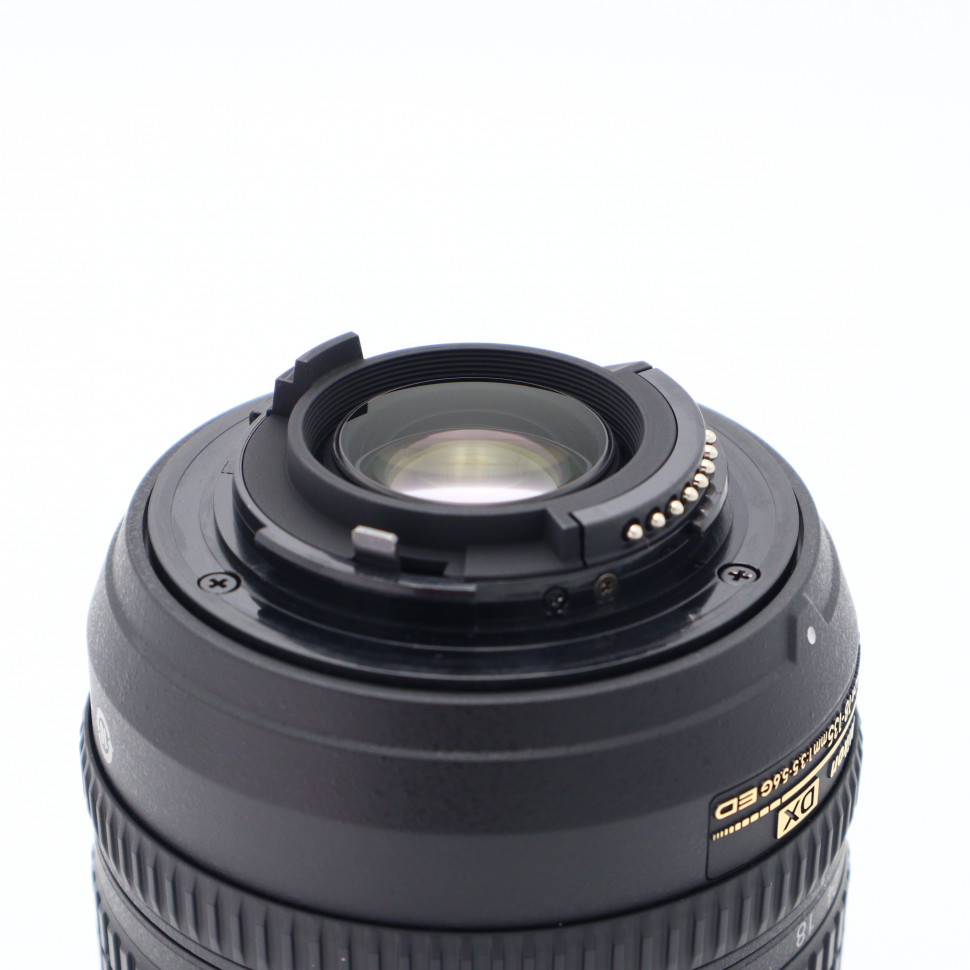 Nikkor AF-S 18-135mm f/3.5-5.6 G ED (состояние 5-)