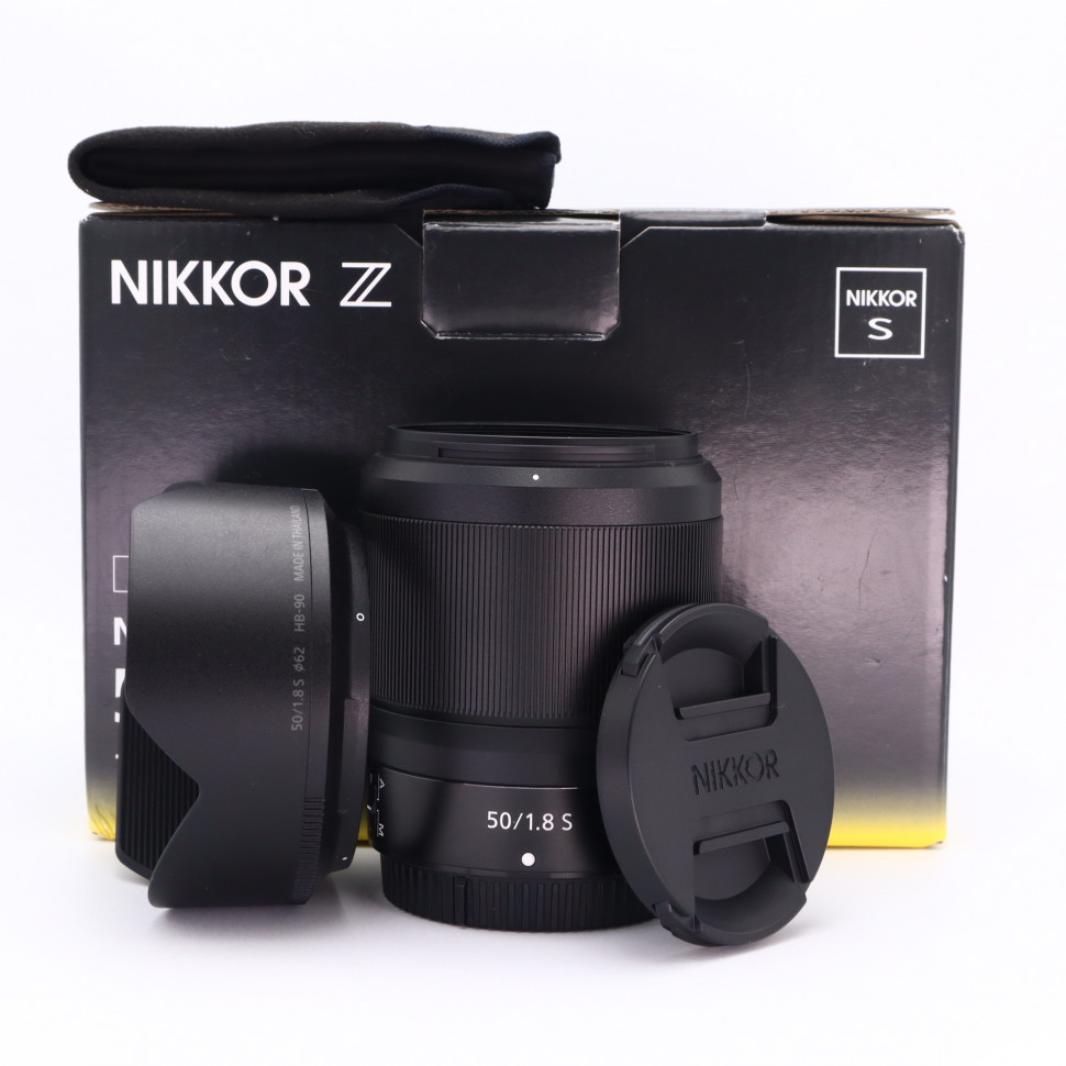 Nikon Z 50mm f/1.8S (витринный экземпляр)
