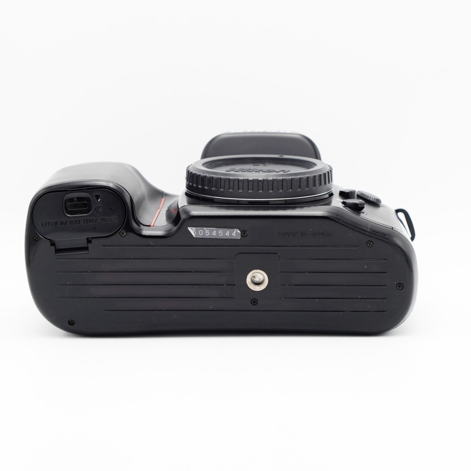 Nikon F70 body (состояние 5-)