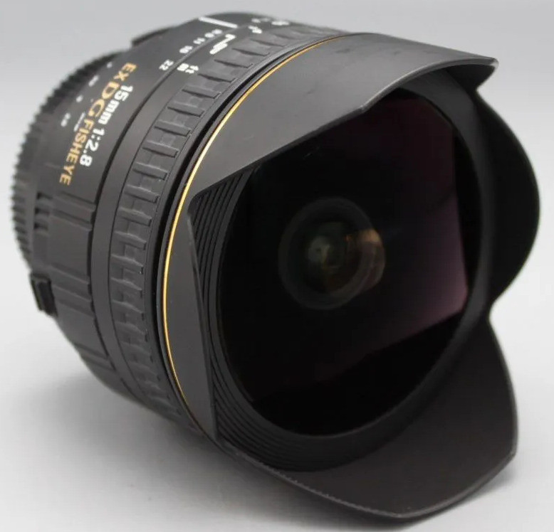 Sigma 15mm f/2.8 EX DG Fisheye Nikon F (состояние 5)