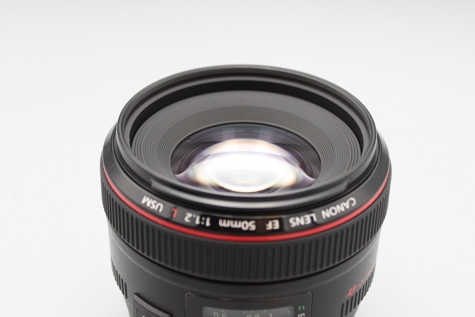 Canon EF 50mm f/1.2L  USM (like new)
