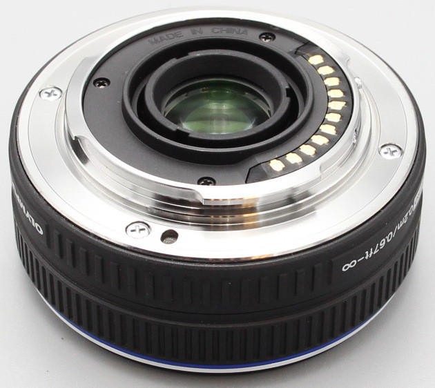 Olympus M.Zuiko Digital 17mm f/2.8 (состояние 5)
