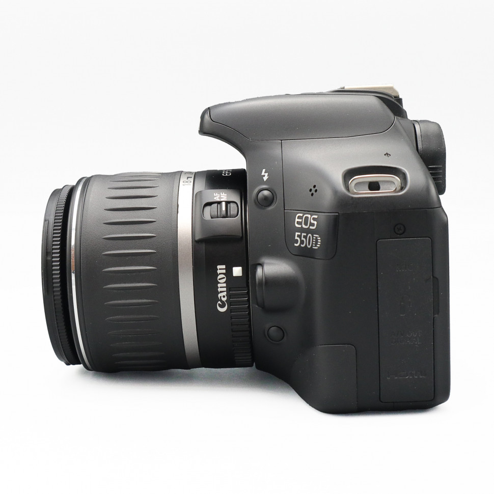 Canon EOS 550D Kit 18-55mm (14000 кадров)