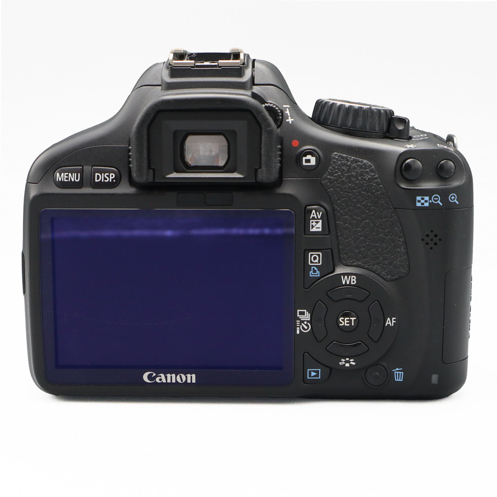 Canon EOS 550D Kit 18-55mm (14000 кадров)