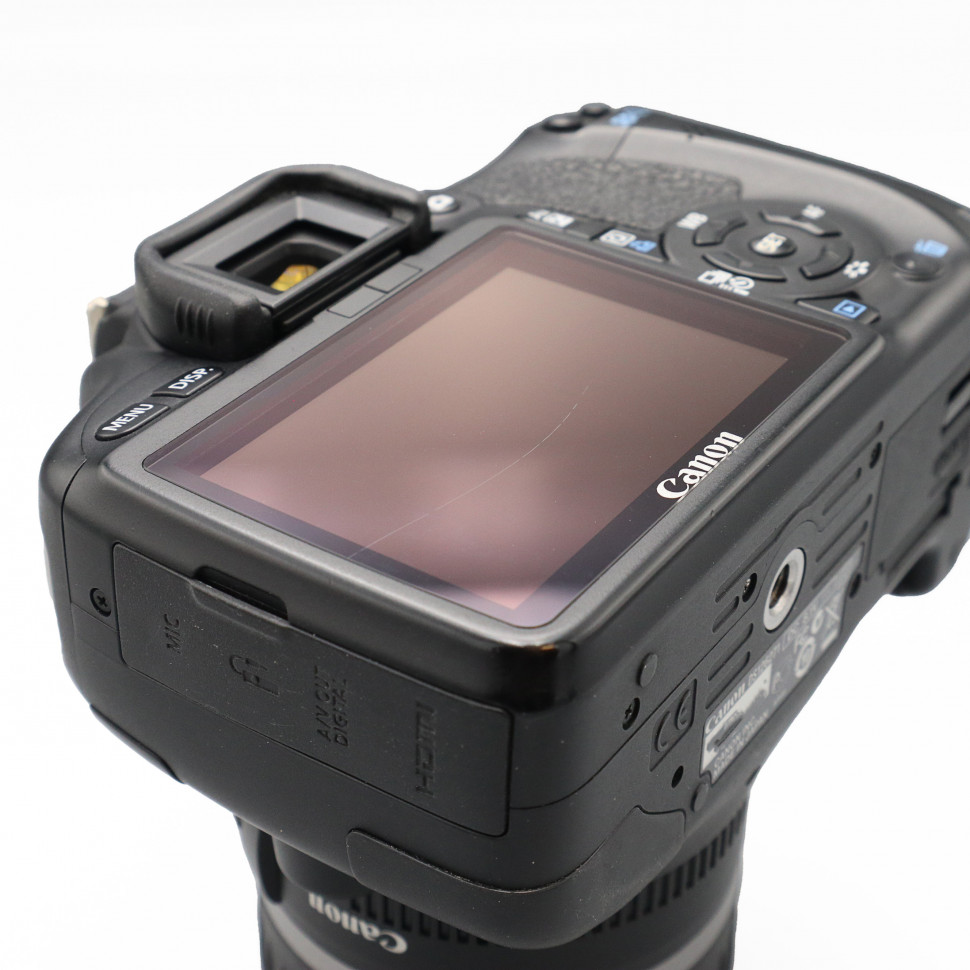 Canon EOS 550D Kit 18-55mm (14000 кадров)