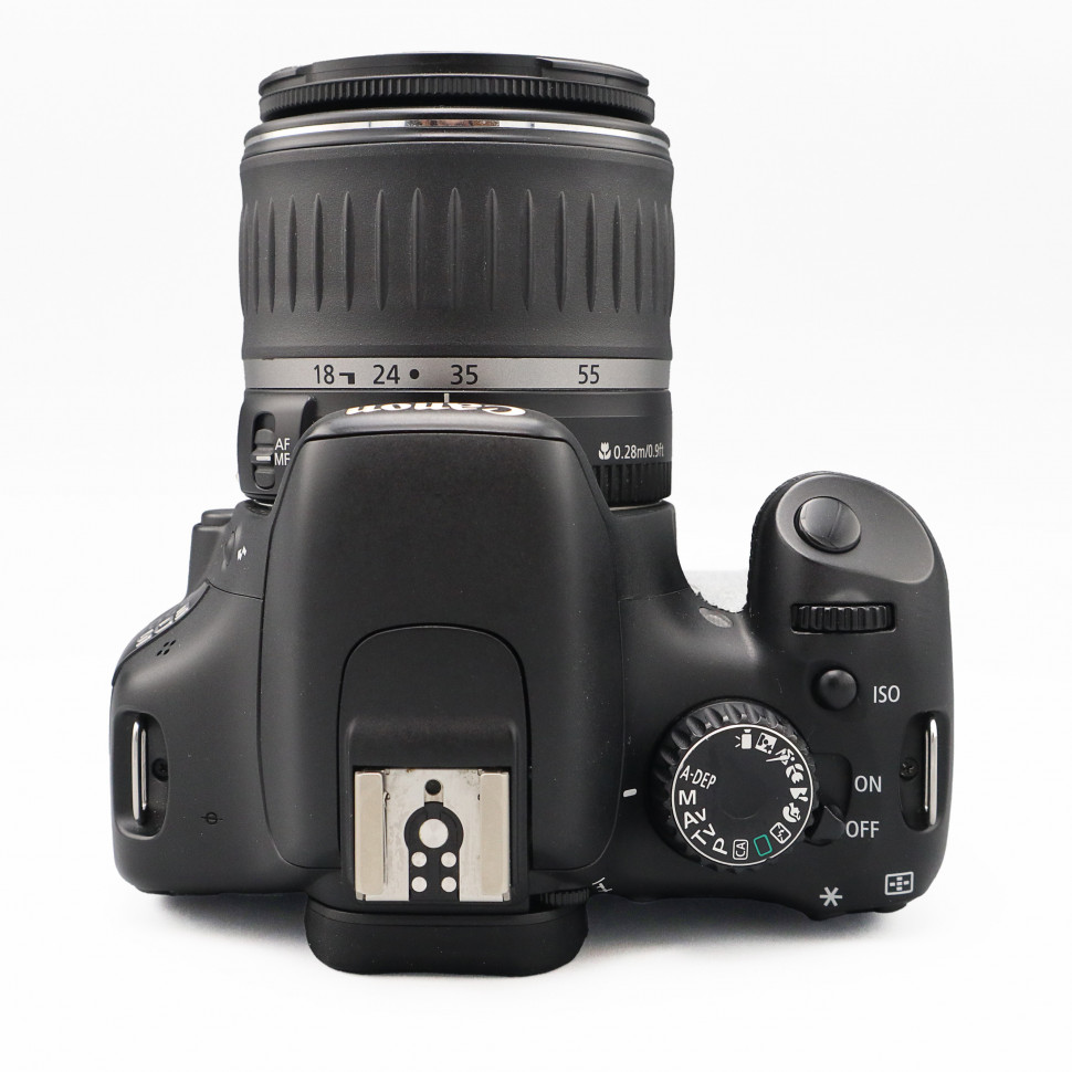 Canon EOS 550D Kit 18-55mm (14000 кадров)