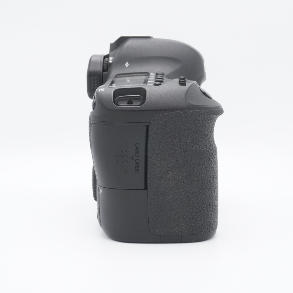 Canon EOS 6D (348.000 кадров)