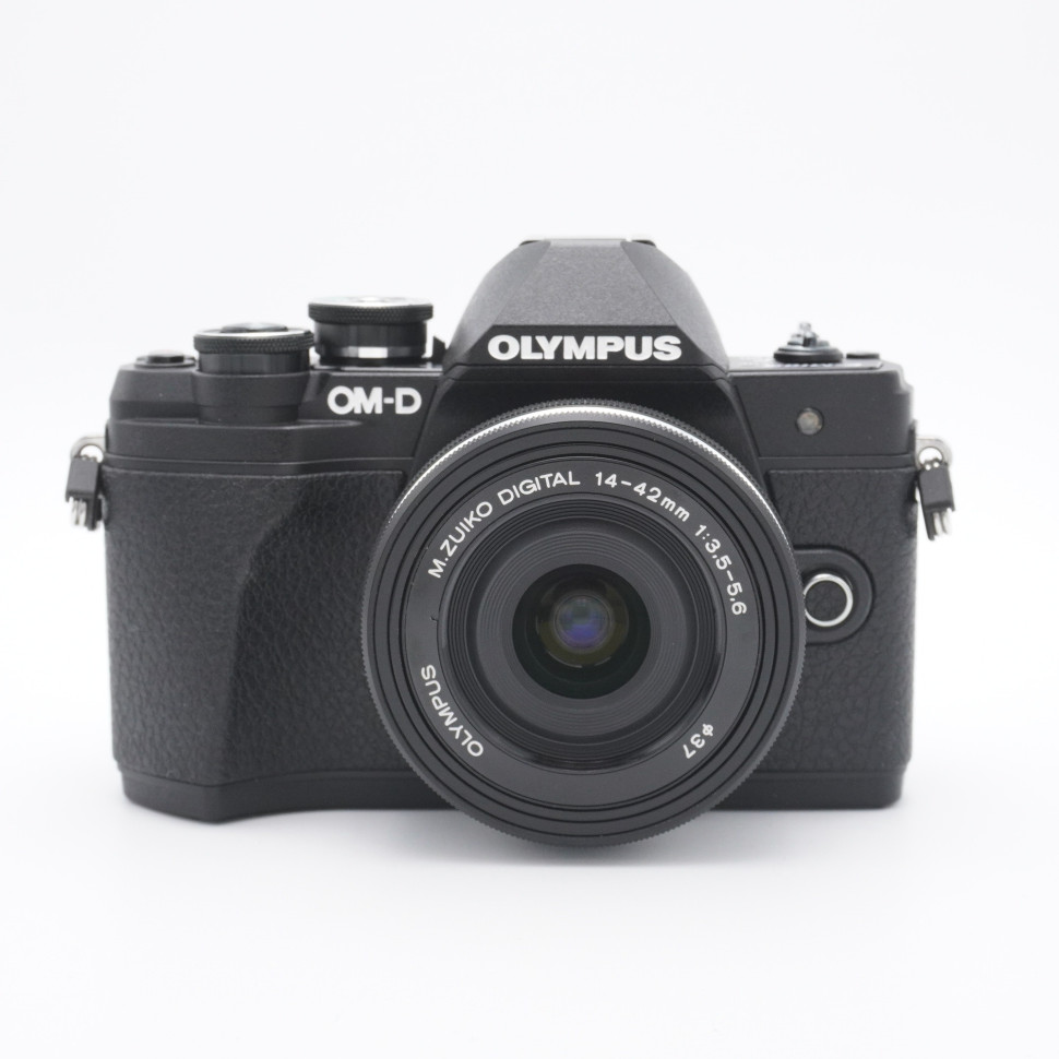 Olympus OM-D E-M10 Mark III Kit 14-42mm (1.700 кадров)