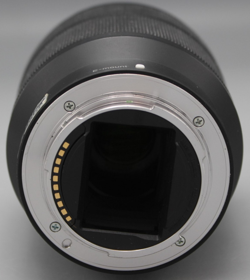 Sony FE 28-70mm f/3.5-5.6 oss(состояние 4)