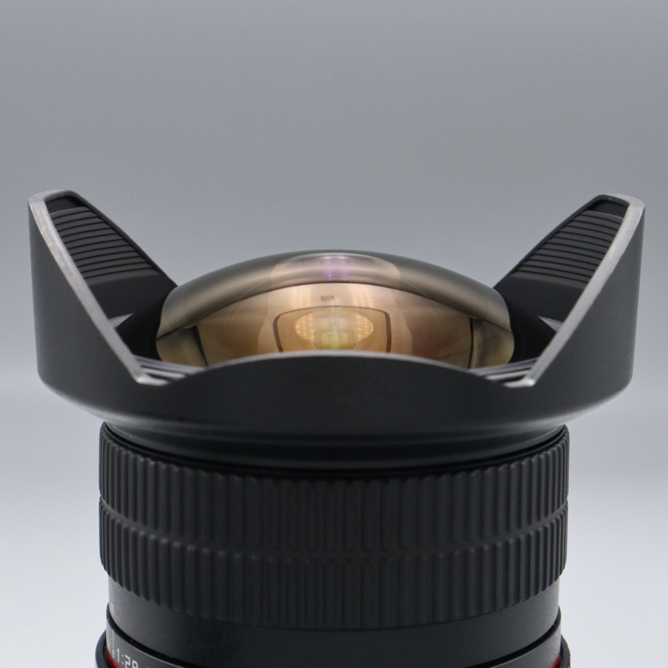 Samyang 12mm f/2.8 ED Fish-eye Fuji (Like new)