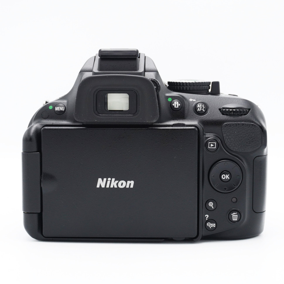 Nikon D5200 Kit AF-S 18-55mm VR (29.000 кадров)