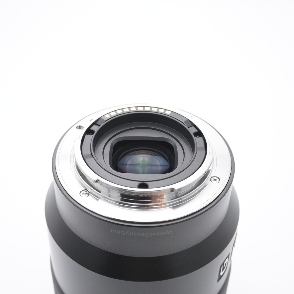 Sony E 18-105mm f/4 G OSS PZ (like new)