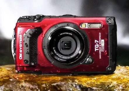 Olympus TG-7 красный