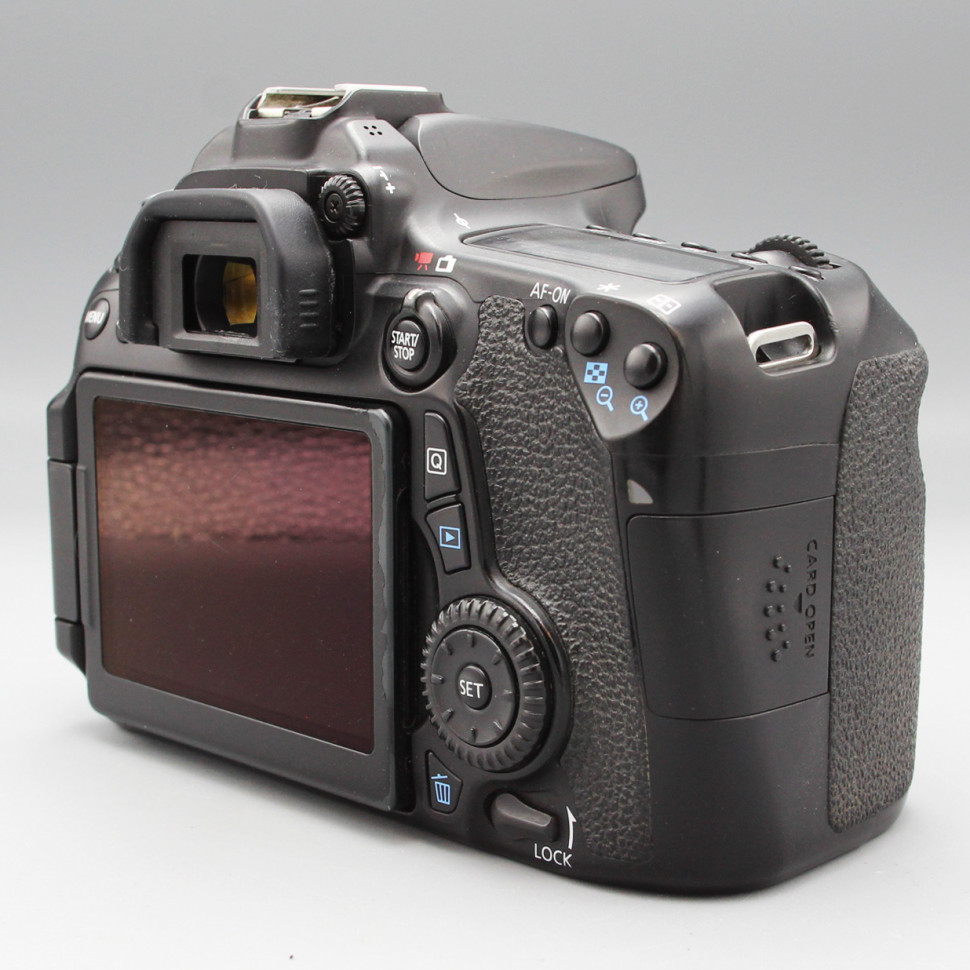Canon EOS 70D (112000 кадров)