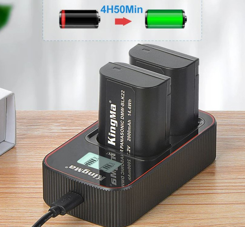 2 аккумулятора DMW-BLK22 + зарядное устройство Kingma