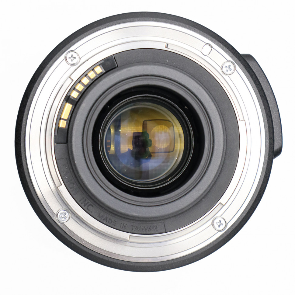 Canon EF-S 18-135mm f/3.5-5.6 IS (сост. 5-)