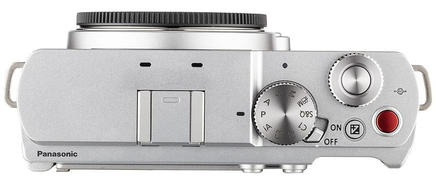 Panasonic S9  + Lumix S 18-40mm f/4.5-6.3  Camel Orange