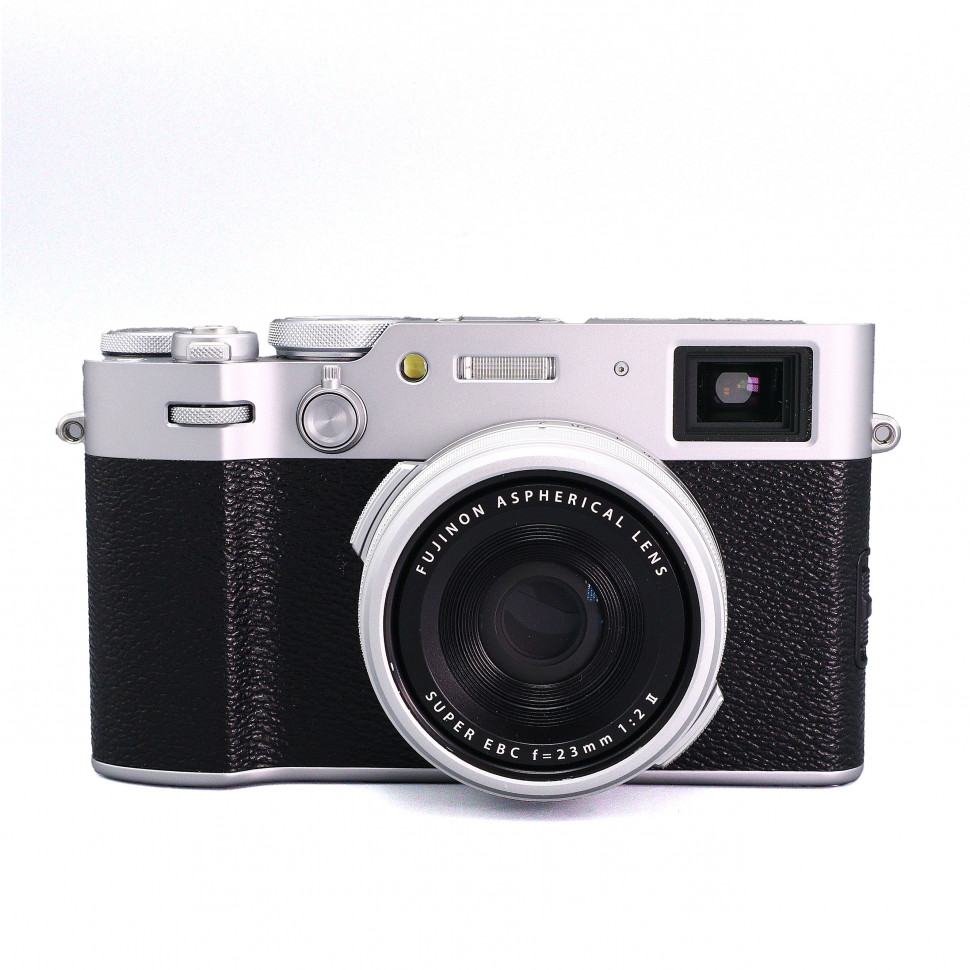 Fujifilm X100 VI silver (1.500 кадров)