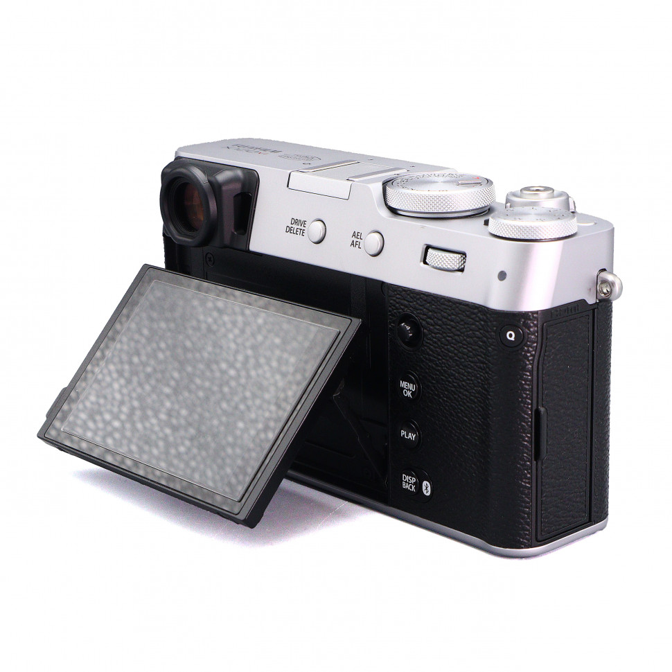 Fujifilm X100 VI silver (1.500 кадров)
