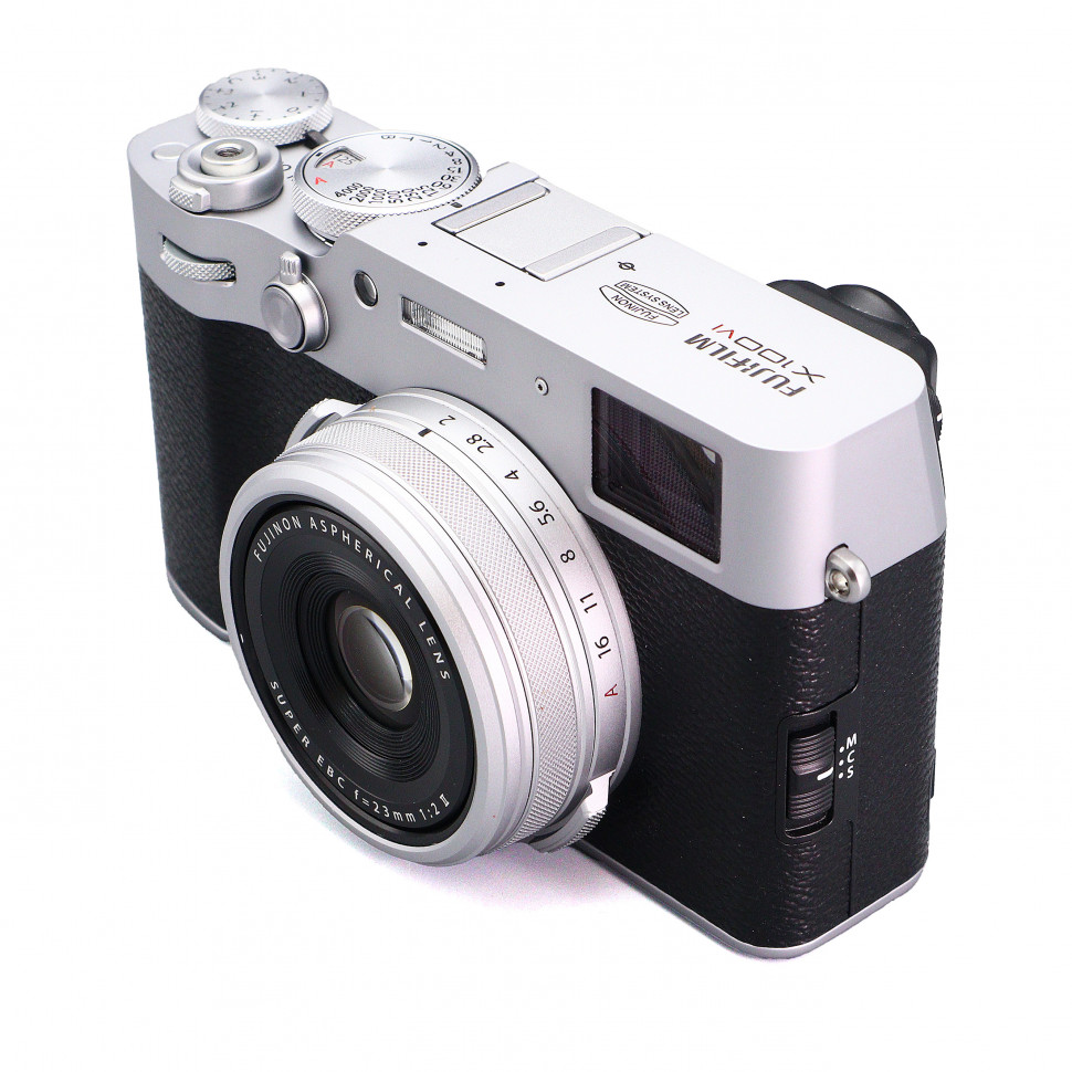 Fujifilm X100 VI silver (1.500 кадров)