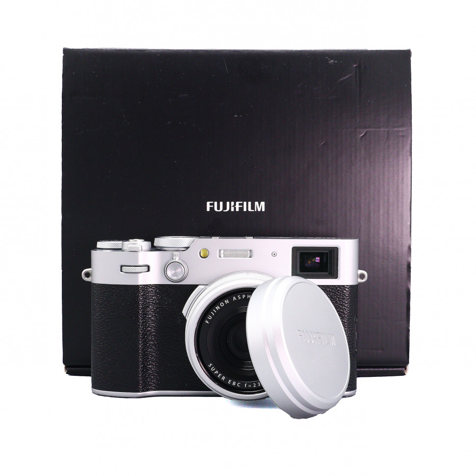 Fujifilm X100 VI silver (1.500 кадров)