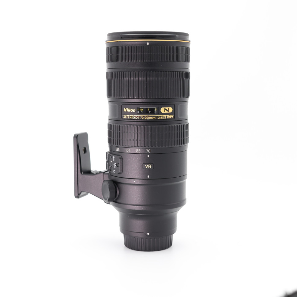 Nikon AF-S 70-200mm f/2.8G ED VR II (витринный экземпляр)