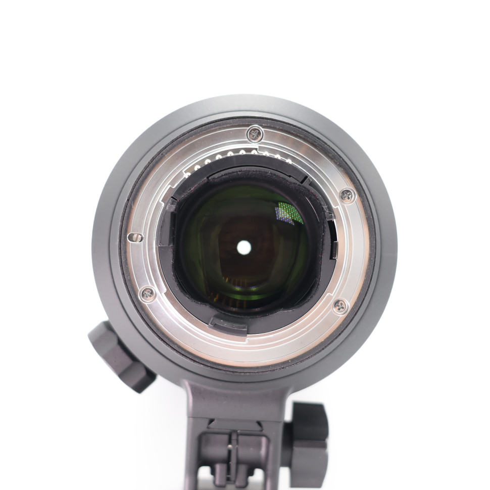 Nikon AF-S 70-200mm f/2.8G ED VR II (витринный экземпляр)
