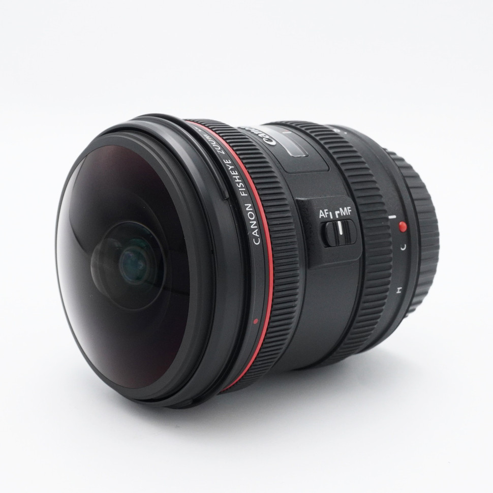 Canon Fisheye EF 8-15mm 4 L USM (состояние 5-)