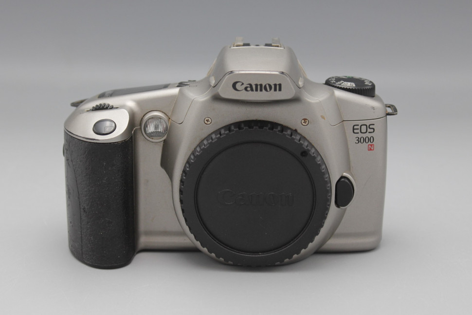 Canon EOS 3000n (состояние 5-)