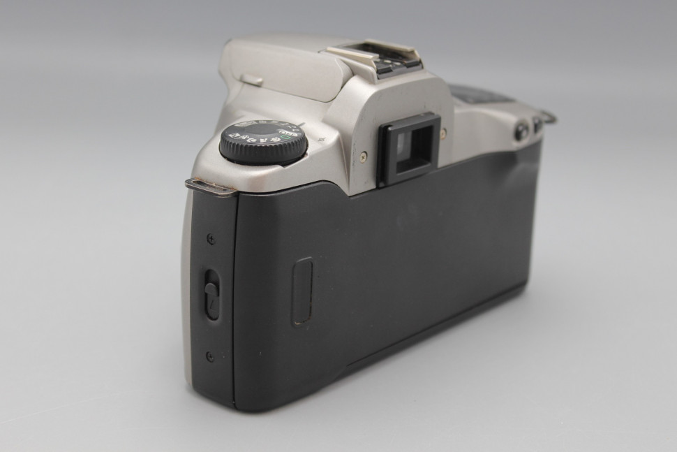 Canon EOS 3000n (состояние 5-)