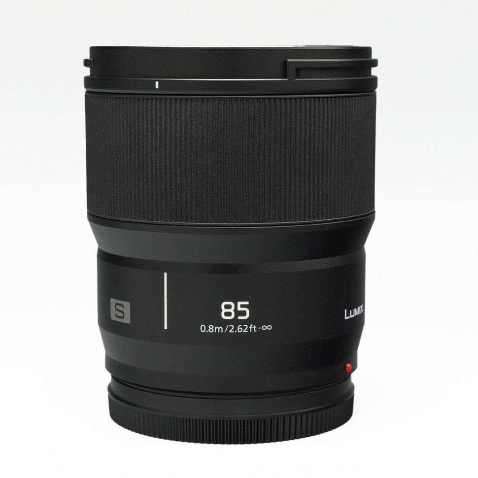 Panasonic Lumix S 85mm f/1.8 (состояние 5-)