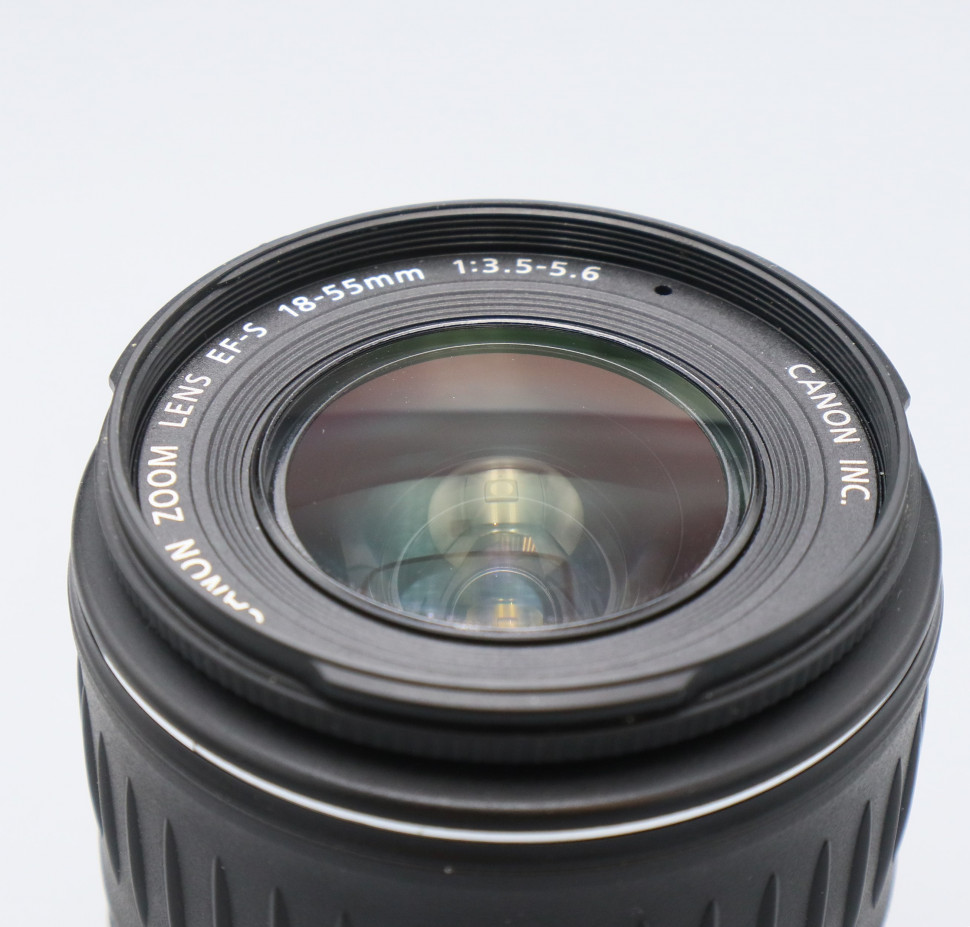 Canon EF-S 18-55mm f/3.5-5.6 (сост. 5-)