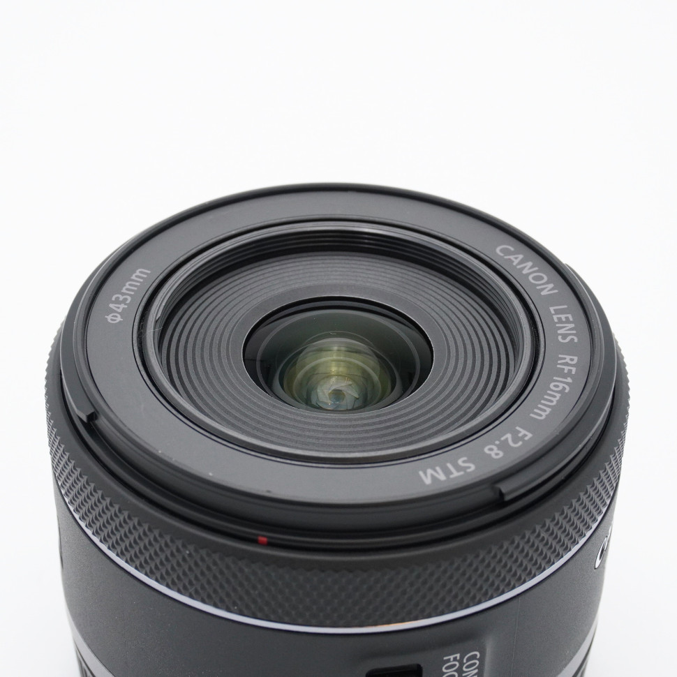 Canon RF 16mm f/2.8 (состояние 5)