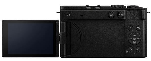 Panasonic S9 body + 28-200mm