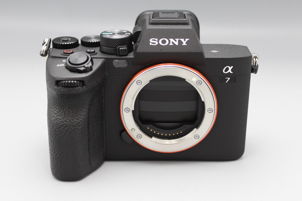 Sony A7 M4 body (8700 кадров)