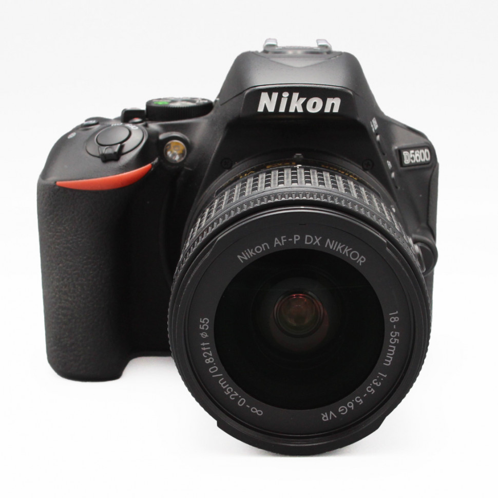 Nikon D5600 Kit AF-P 18-55mm DX VR (20.000 кадров)