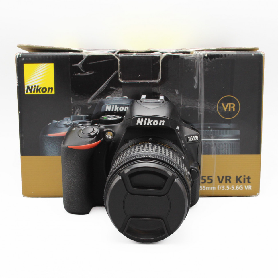 Nikon D5600 Kit AF-P 18-55mm DX VR (20.000 кадров)