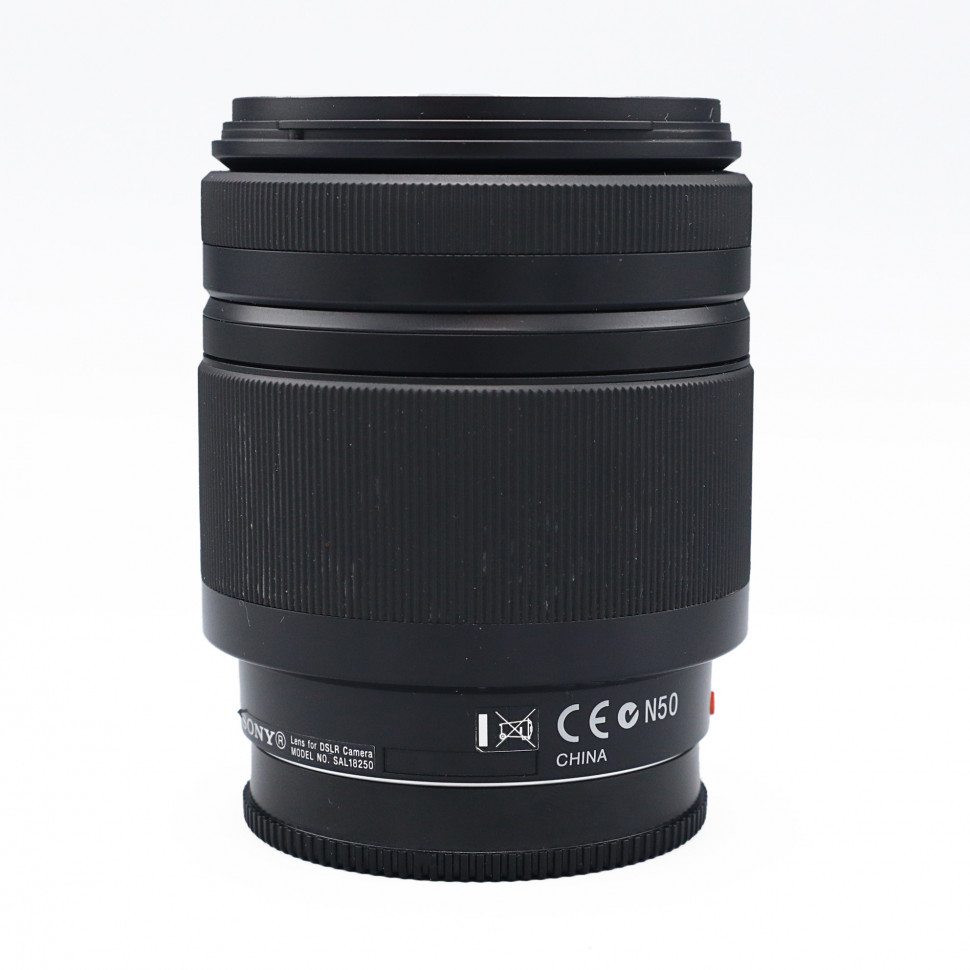 Sony DT18-250mm F/3.5-6.3 (состояние 4)