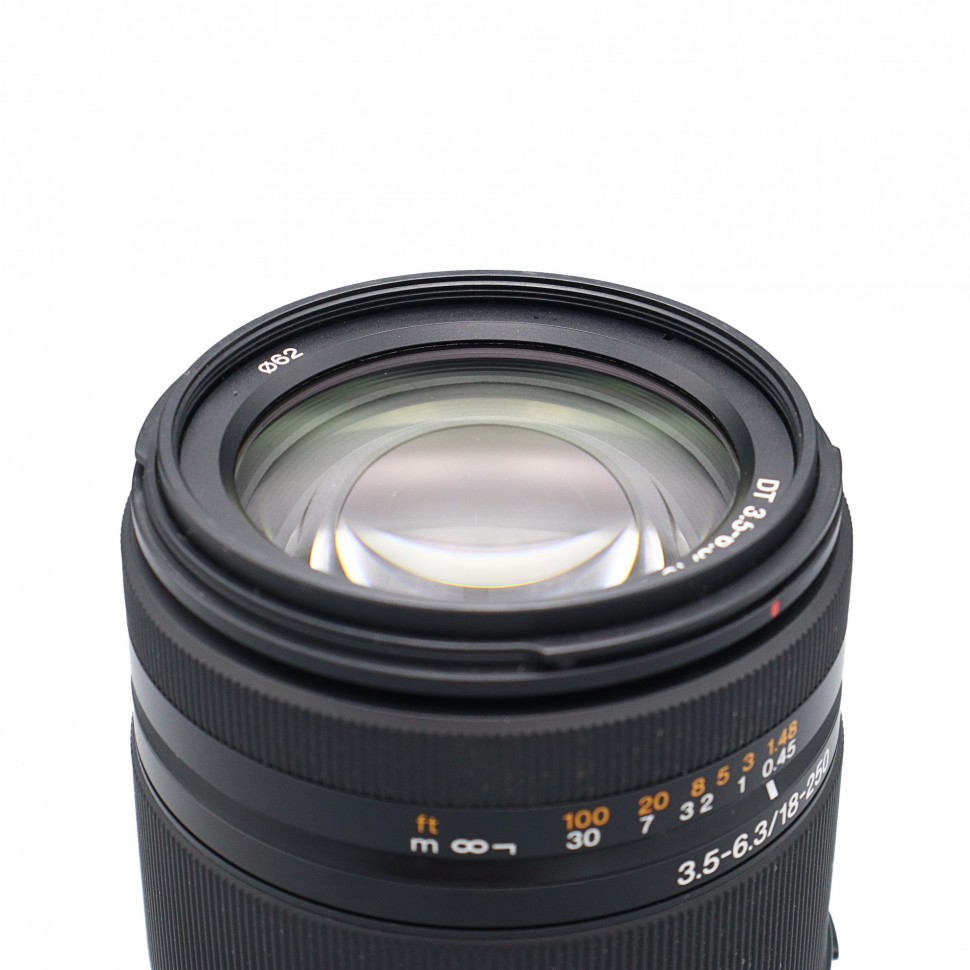 Sony DT18-250mm F/3.5-6.3 (состояние 4)