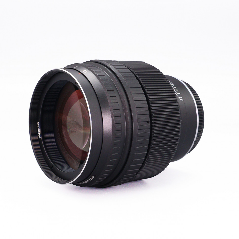 Zenit Helios 40-2 1.5/85 Canon EF (состояние 5-)