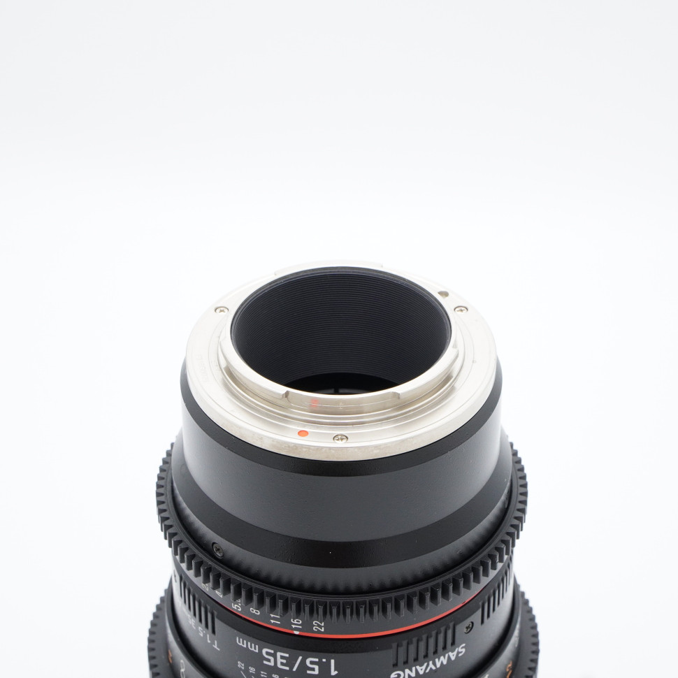 Samyang 35mm f/1.5 T AS UMC II Sony E (состояние 4-)