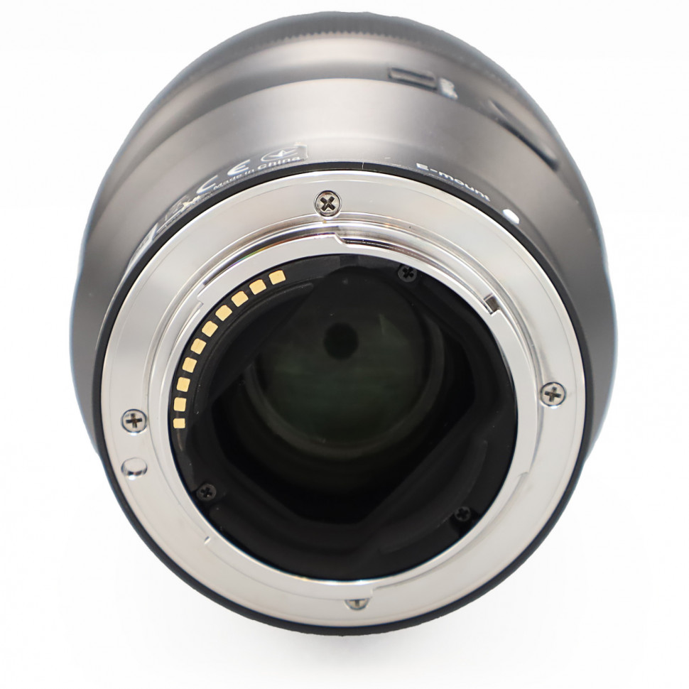 Sony FE 85mm f/1.8  (сост. 5-)