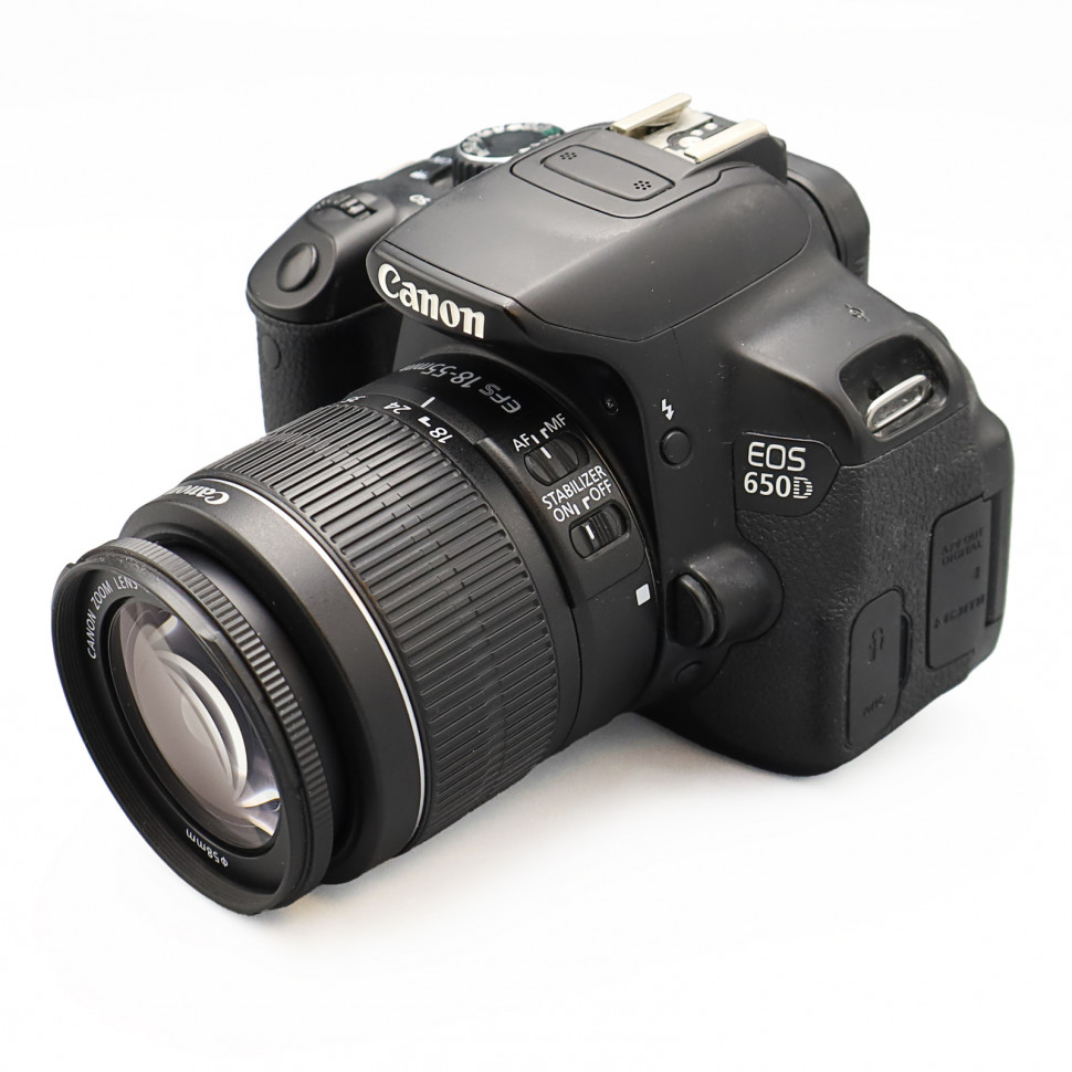 Canon EOS 650D Kit 18-55mm (24000 кадров)