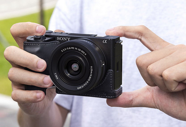 Чехол SmallRig 4777 для Sony ZV-E10 II Черный