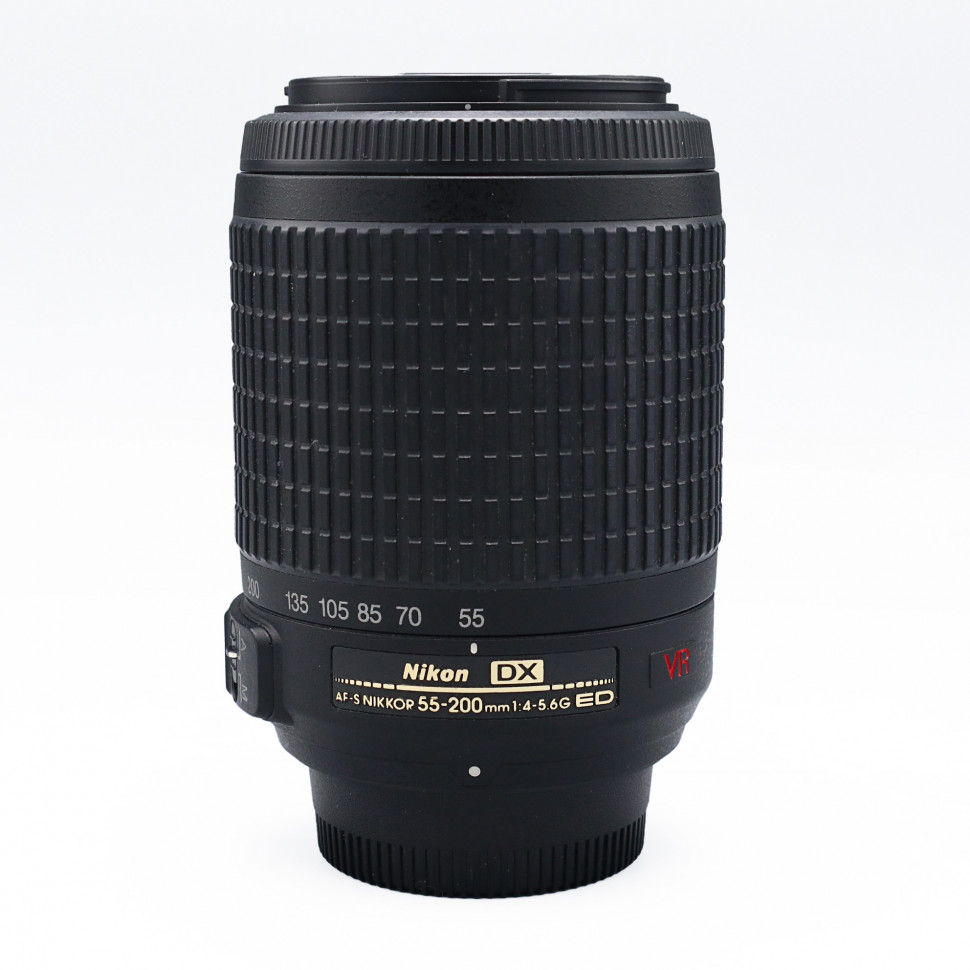 Nikon AF-S 55-200mm f/4-5.6 DX ED VR (состояние 5-)