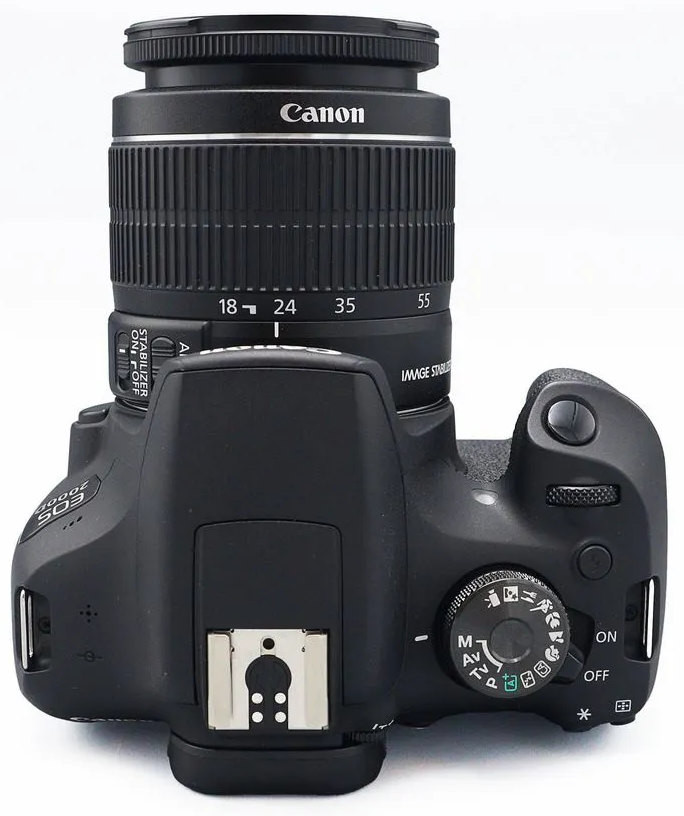 Canon EOS 2000D kit 18-55mm IS II (6400 кадров)